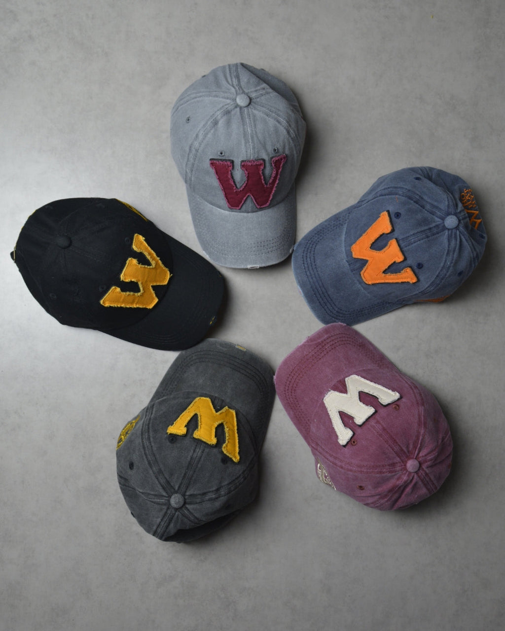 Casquette vintage avec logo "W"  couleurs