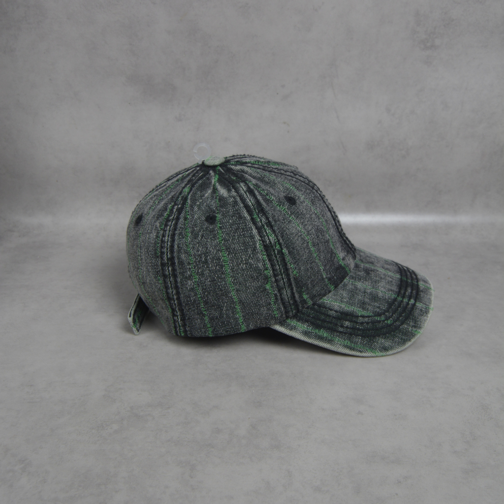 Casquette jean noir délavé à Rayures Vertes