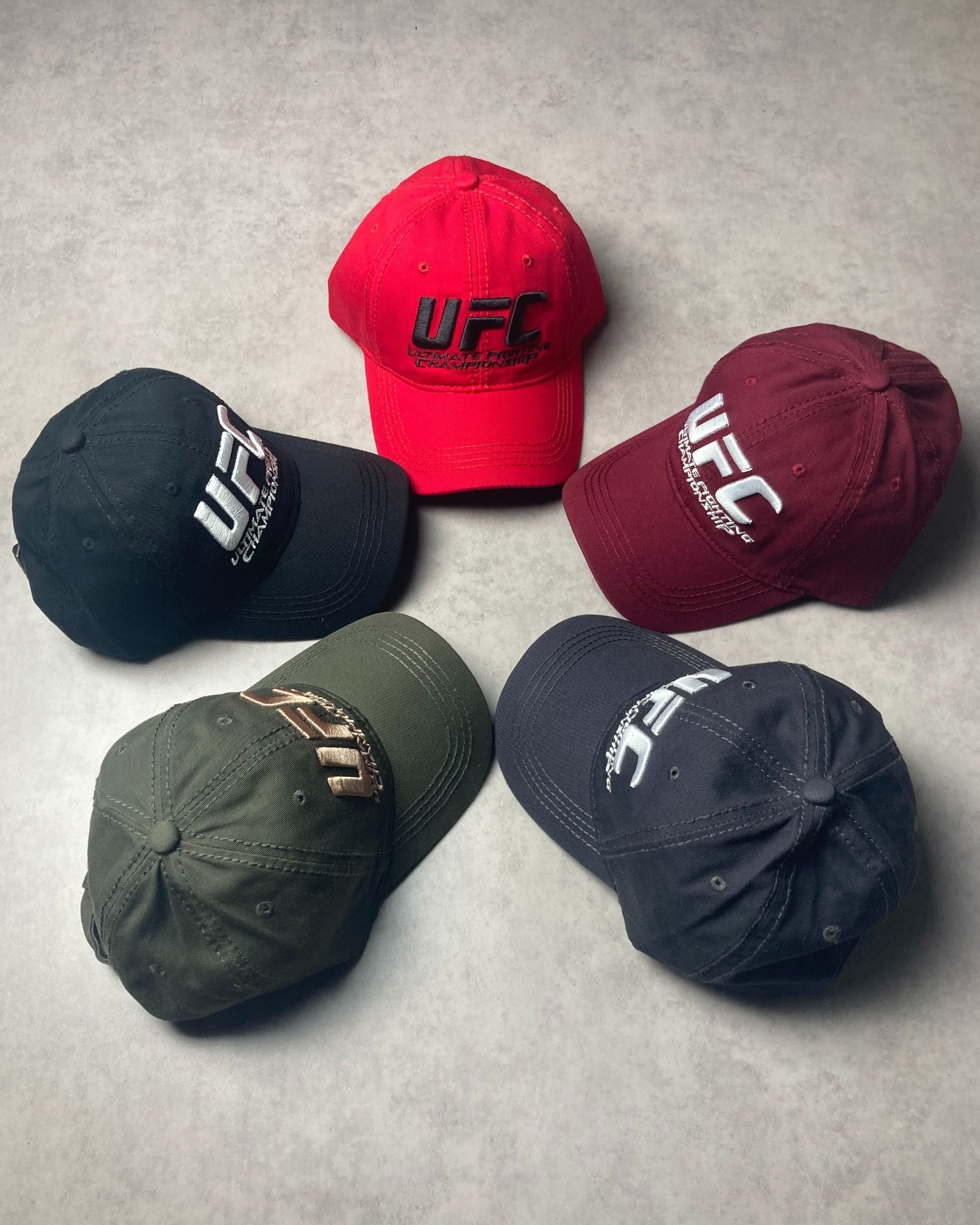 Casquette UFC simple – Style et Puissance