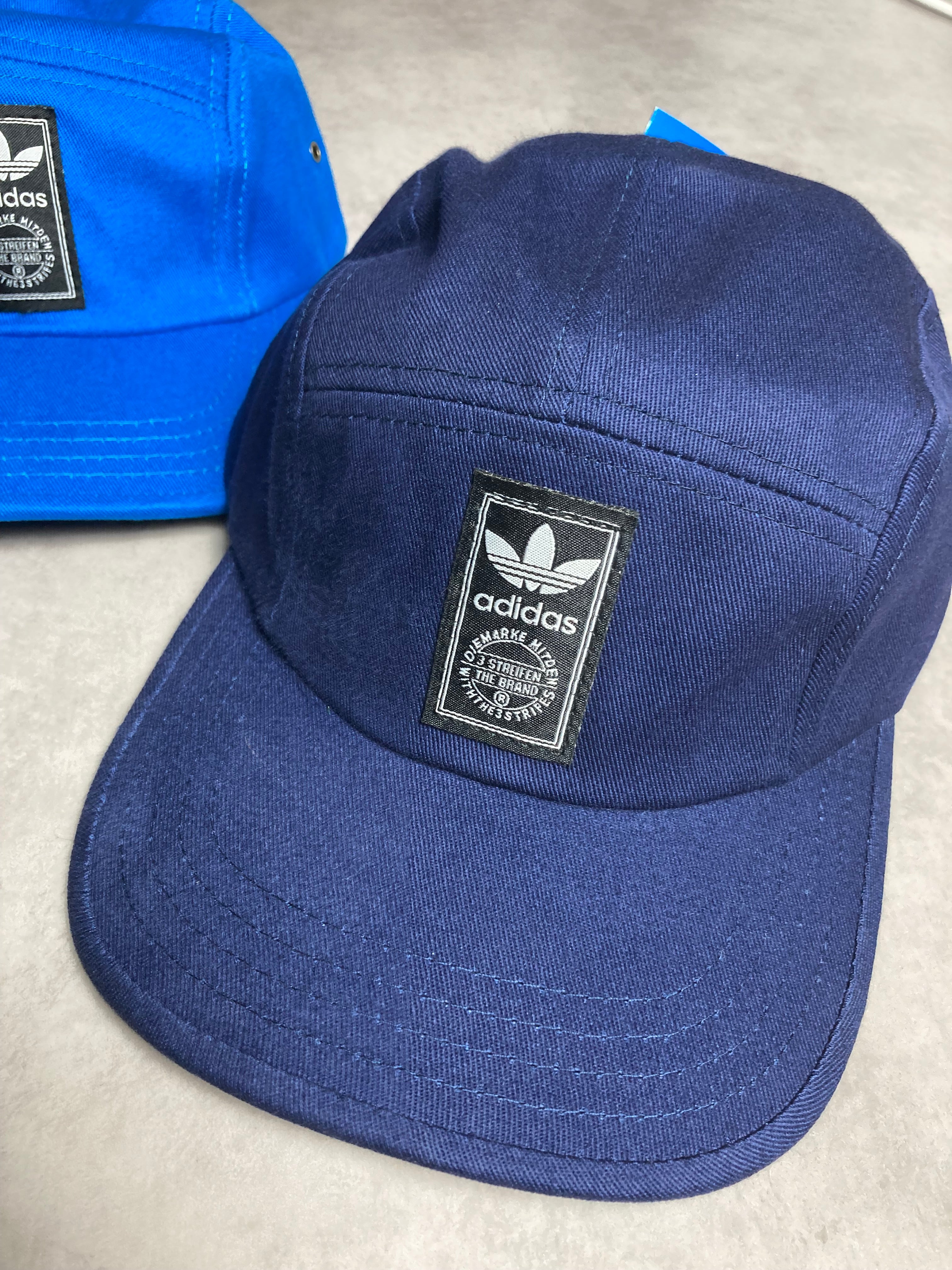 Casquette 5 Panels Urban Minimal adidas en 3 couleurs